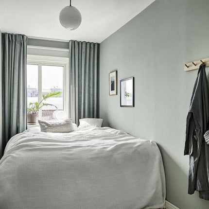 Moderne kamerwoning met nette badkamer op centrale locatie