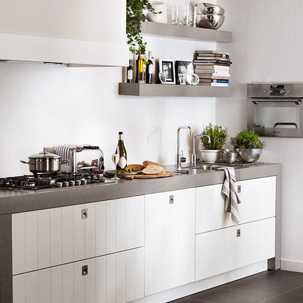 Moderne kamerwoning met nette badkamer op centrale locatie