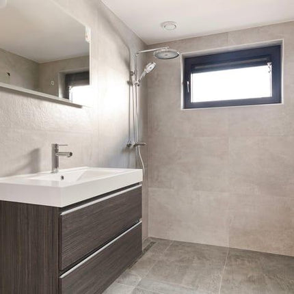 Gezinswoning met moderne afwerking en fijne ligging in Den Helder